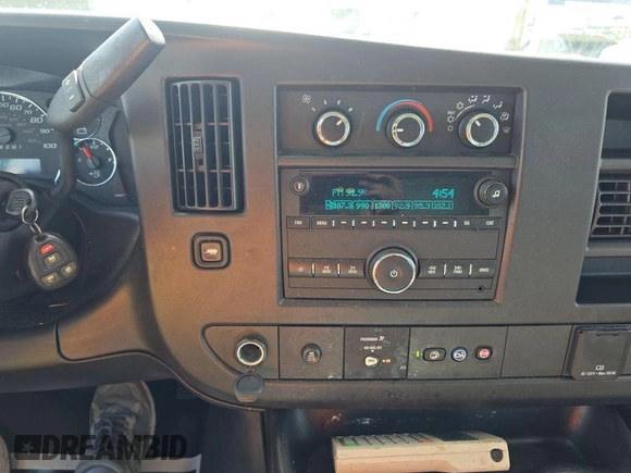 2021 Chevrolet Express Cargo с VIN 1GCWGAFP2M1166293, выставлен на аукционе IAAI как лот 42566387 с пробегом 116 410 миль миль и . История ставок и продаж доступна на DreamBid. Изображение 19.