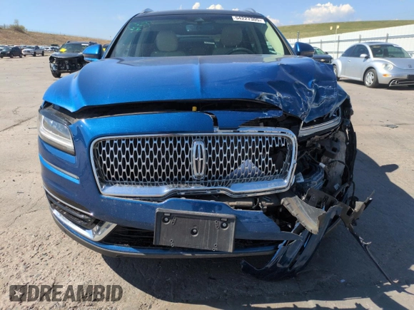 2020 Lincoln Nautilus Reserve z VIN 2LMPJ8KP9LBL03799, wystawiony jako Copart lot #54227305 z przebiegiem 45 969 mil mil oraz Szkoda całkowita • Salvage title. Historia ofert i sprzedaży dostępna na DreamBid. Obrazek 5.