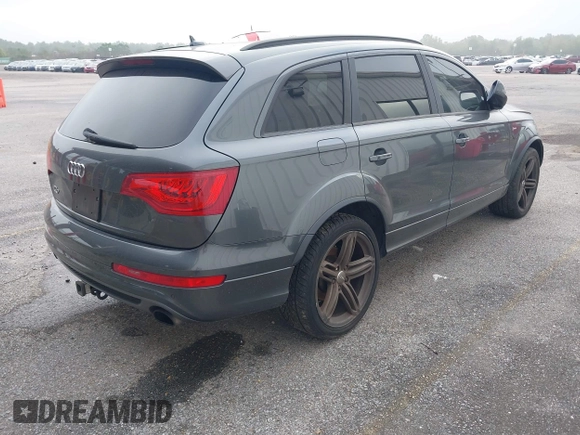 2013 Audi Q7 3.0T S line Prestige with VIN WA1DGAFE6DD009137, listed as a IAAI auction lot 40692368 with 99,060 mi miles. Bid and sale history available at carsss.com. Image 4.