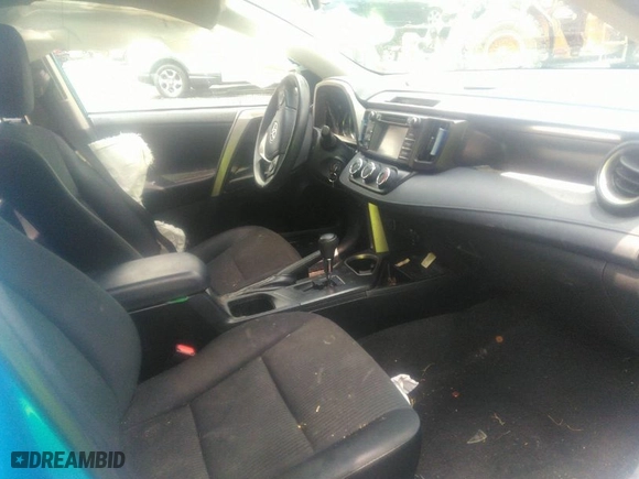 2016 Toyota RAV4 LE with VIN JTMBFREV8GJ102148, listed as a IAAI auction lot 39885095 with 131,835 mi miles. Bid and sale history available at carsss.com. Image 5.