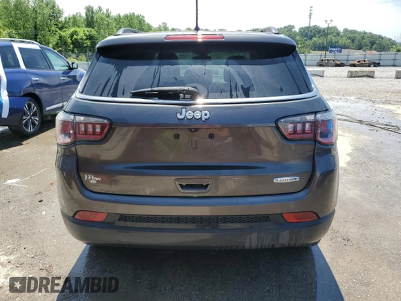 2018 Jeep Compass Latitude z VIN 3C4NJCBB0JT134143, wystawiony jako Copart lot #57228345 z przebiegiem 102 011 mil mil oraz Szkoda całkowita • Salvage title. Historia ofert i sprzedaży dostępna na DreamBid. Obrazek 6.