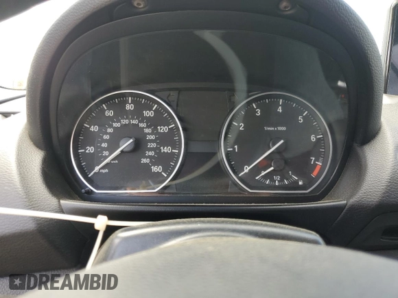 2013 BMW 1 Series 128i с VIN WBAUL7C51DVU08344, выставлен на аукционе Copart как лот 54878515 с пробегом Не указан миль и Списание • Salvage title. История ставок и продаж доступна на DreamBid. Изображение 9.