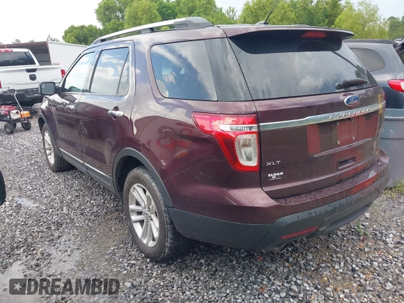 2011 Ford Explorer XLT z VIN 1FMHK7D85BGA71447, wystawiony jako IAAI lot #42558664 z przebiegiem 80 385 mil mil oraz . Historia ofert i sprzedaży dostępna na DreamBid. Obrazek 3.