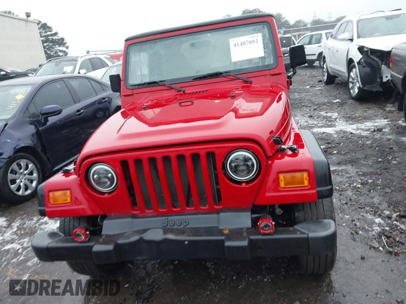 2000 Jeep Wrangler SE с VIN 1J4FA29P2YP778588, выставлен на аукционе IAAI как лот 41407892 с пробегом 126 372 миль миль и . История ставок и продаж доступна на DreamBid. Изображение 12.