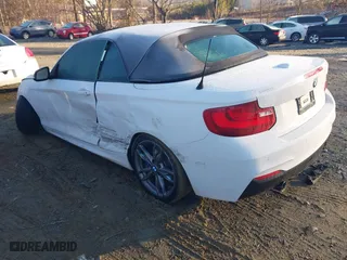 2015 BMW 2 Series M235i with VIN WBA1M1C5XFV393732, listed as a IAAI auction lot 41446007 with 187,781 mi miles. Bid and sale history available at carsss.com. Image 3.