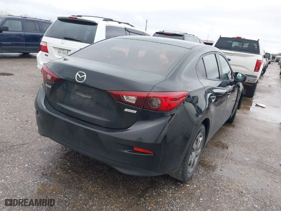 2014 Mazda Mazda3 i Sport with VIN JM1BM1U73E1183860, listed as a IAAI auction lot 41473932 with 141,842 mi miles. Bid and sale history available at carsss.com. Image 4.