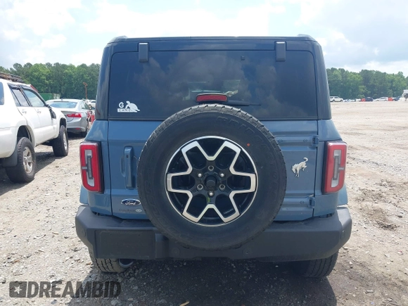 2024 Ford Bronco Outer Banks with VIN 1FMDE8BH5RLA98387, listed as a IAAI auction lot 42496928 with 6,433 mi miles and . Bid and sale history available at DreamBid. Image 17.