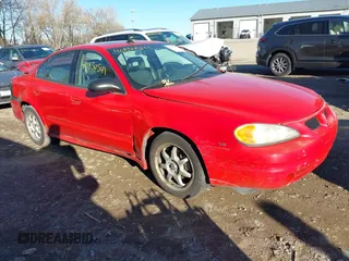 2004 Pontiac Grand Am SE2 with VIN 1G2NG52E84M672446, listed as a IAAI auction lot 40834541 with 209,231 mi miles. Bid and sale history available at carsss.com. Image 1.