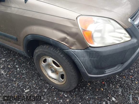 2003 Honda CR-V LX with VIN SHSRD77493U113621, listed as a IAAI auction lot 41822796 with 193,734 mi miles and . Bid and sale history available at carsss.com. Image 6.