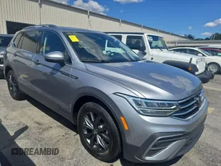 2024 Volkswagen Tiguan SE с VIN 3VV3B7AX4RM084914, выставлен на аукционе IAAI как лот 42808980 с пробегом 33 888 миль миль и . История ставок и продаж доступна на DreamBid. Изображение 9.