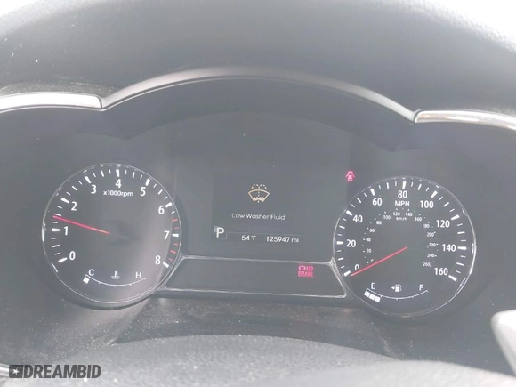2013 Kia Optima SX w/Limited Pkg with VIN 5XXGR4A62DG249628, listed as a IAAI auction lot 41899068 with 125,947 mi miles. Bid and sale history available at carsss.com. Image 7.