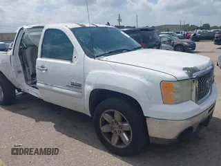 2012 GMC Sierra 1500 SLE with VIN 3GTP1VE00CG132581, listed as a IAAI auction lot 42538382 with 218,782 mi miles and . Bid and sale history available at DreamBid. Image 1.