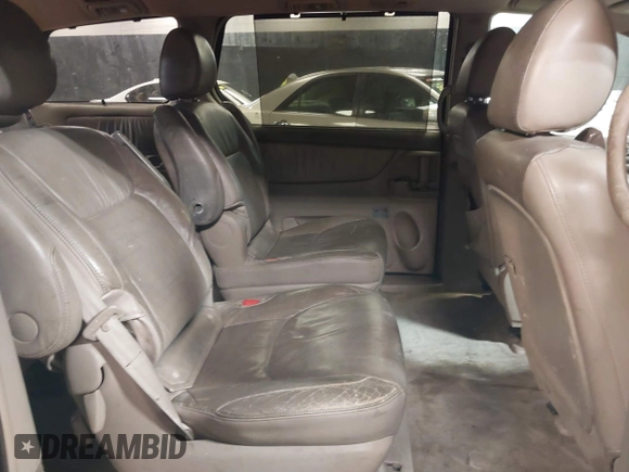 2009 Toyota Sienna XLE with VIN 5TDZK22C19S232024, listed as a IAAI auction lot 42081485 with 179,257 mi miles. Bid and sale history available at carsss.com. Image 8.