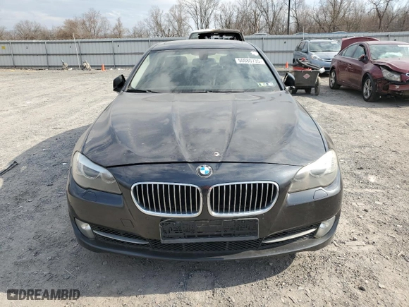 2013 BMW 5 Series 528i xDrive with VIN WBAXH5C50DD113275, listed as a Copart auction lot 50080735 with 128,872 mi miles and Clean Title. Bid and sale history available at carsss.com. Image 5.