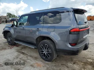 2024 Lexus GX 550 Premium z VIN JTJTBCDX1R5027690, wystawiony jako Copart lot #55492475 z przebiegiem 6124 mil mil oraz Szkody całkowita. Historia ofert i sprzedaży dostępna na DreamBid. Obrazek 2.