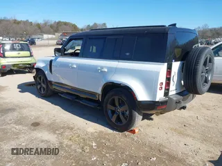 2024 Land Rover Defender X-Dynamic SE with VIN SALE27EU9R2302644, listed as a IAAI auction lot 41344698 with 12,688 mi miles and . Bid and sale history available at DreamBid. Image 3.