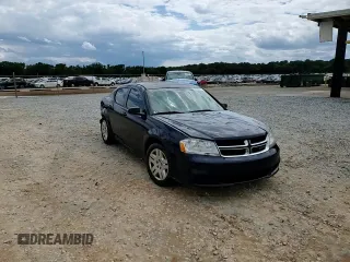 2014 Dodge Avenger SE z VIN 1C3CDZAB0EN140490, wystawiony jako Copart lot #55785015 z przebiegiem 151 224 mil mil oraz Szkody całkowita. Historia ofert i sprzedaży dostępna na DreamBid. Obrazek 14.