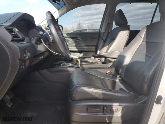 2017 Honda Pilot Touring with VIN 5FNYF6H91HB035389, listed as a Copart auction lot 50200325 with 92,929 mi miles and Salvage Title. Bid and sale history available at carsss.com. Image 7.