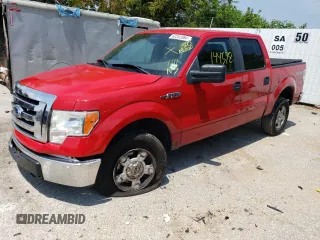 2010 Ford F-150 XL with VIN 1FTEW1E84AFA14622, listed as a Copart auction lot 62355984 with 144,578 mi miles and Salvage Title. Bid and sale history available at carsss.com. Image 1.