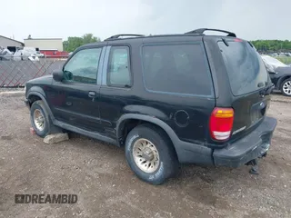 1998 Ford Explorer Sport с VIN 1FMYU22X6WUB65948, выставлен на аукционе IAAI как лот 42542594 с пробегом Не указан миль и . История ставок и продаж доступна на DreamBid. Изображение 3.