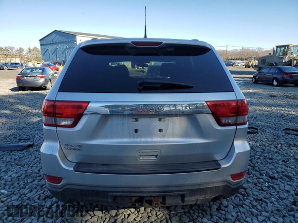 2011 Jeep Grand Cherokee Laredo with VIN 1J4RR4GG1BC514734, listed as a Copart auction lot 44887165 with 161,275 mi miles and Salvage Title. Bid and sale history available at carsss.com. Image 6.