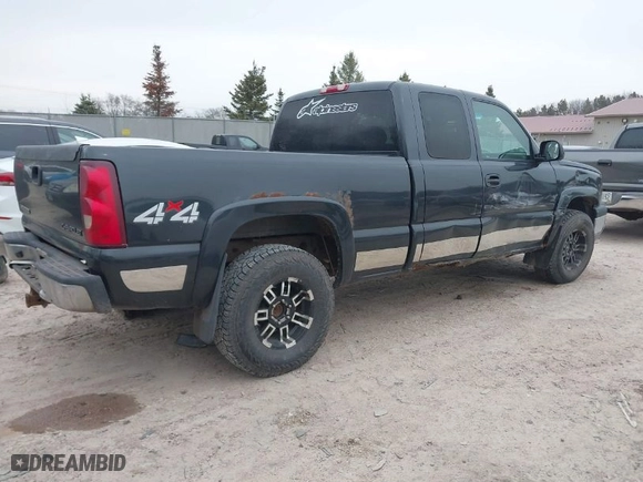 2003 Chevrolet Silverado 1500 LS with VIN 2GCEK19T131198891, listed as a IAAI auction lot 41984062 with 179,986 mi miles. Bid and sale history available at carsss.com. Image 4.