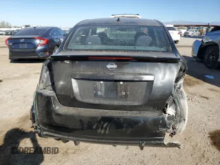 2011 Nissan Sentra SE-R z VIN 3N1BB6AP6BL708974, wystawiony jako Copart lot #42222005 z przebiegiem 180 346 mil mil oraz Szkoda całkowita • Salvage title. Historia ofert i sprzedaży dostępna na DreamBid. Obrazek 6.