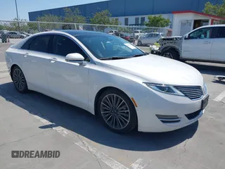 2015 Lincoln MKZ Hybrid with VIN 3LN6L2LU6FR614177, listed as a IAAI auction lot 42442715 with 171,460 mi miles and . Bid and sale history available at DreamBid. Image 1.