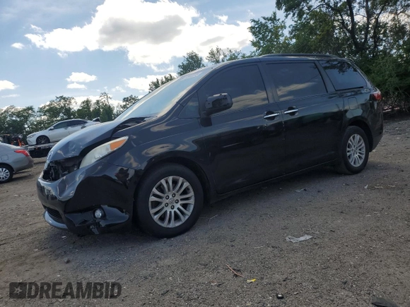2017 Toyota Sienna XLE Auto Access Seat with VIN 5TDYZ3DC3HS782169, listed as a Copart auction lot 57553375 with 133,679 mi miles and Salvage title. Bid and sale history available at DreamBid. Image 1.