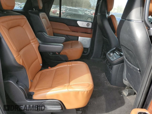 2021 Lincoln Navigator Reserve с VIN 5LMJJ3LT2MEL18762, выставлен на аукционе Copart как лот 53667985 с пробегом 59 262 миль миль и Списание • Salvage title. История ставок и продаж доступна на DreamBid. Изображение 11.
