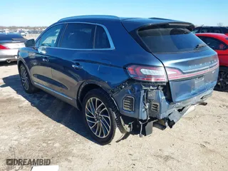 2019 Lincoln Nautilus Reserve with VIN 2LMPJ6LP3KBL51283, listed as a IAAI auction lot 41204810 with 91,184 mi miles. Bid and sale history available at carsss.com. Image 3.