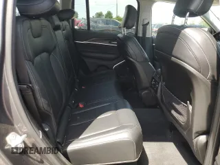 2022 Jeep Grand Cherokee Limited with VIN 1C4RJHBG8N8540881, listed as a Copart auction lot 62585285 with 60,736 mi miles and Clean title. Bid and sale history available at DreamBid. Image 11.