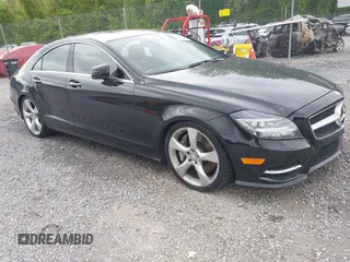 2014 Mercedes-Benz CLS 550 z VIN WDDLJ7DB9EA102760, wystawiony jako IAAI lot #42171001 z przebiegiem 61 294 mil mil oraz . Historia ofert i sprzedaży dostępna na DreamBid. Obrazek 1.
