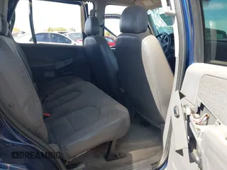 2004 Ford Explorer XLS z VIN 1FMZU62K04ZB07737, wystawiony jako IAAI lot #41473144 z przebiegiem 177 584 mil mil oraz . Historia ofert i sprzedaży dostępna na DreamBid. Obrazek 8.