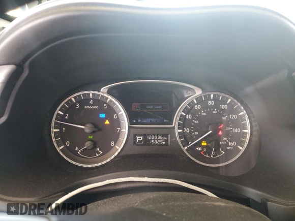 2013 Infiniti JX35 with VIN 5N1AL0MM9DC337002, listed as a Copart auction lot 51002775 with 128,836 mi miles and Salvage Title. Bid and sale history available at carsss.com. Image 9.