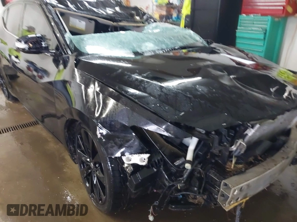 2017 Nissan Maxima S with VIN 1N4AA6AP8HC381466, listed as a IAAI auction lot 41552326 with 137,161 mi miles and . Bid and sale history available at DreamBid. Image 16.