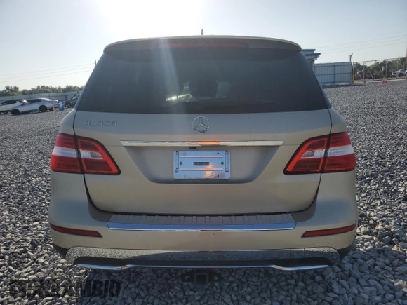 2013 Mercedes-Benz M 350 z VIN 4JGDA5JB4DA115160, wystawiony jako Copart lot #57247625 z przebiegiem Nie podano mil oraz Szkoda całkowita • Salvage title. Historia ofert i sprzedaży dostępna na DreamBid. Obrazek 6.