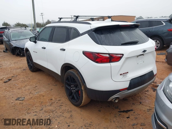 2021 Chevrolet Blazer LT с VIN 3GNKBDRS5MS520988, выставлен на аукционе IAAI как лот 41204040 с пробегом 94 481 миль миль и . История ставок и продаж доступна на DreamBid. Изображение 3.