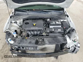 2018 Hyundai Elantra SEL z VIN 5NPD84LF9JH288249, wystawiony jako Copart lot #56868045 z przebiegiem 132 842 mil mil oraz Szkoda całkowita • Salvage title. Historia ofert i sprzedaży dostępna na DreamBid. Obrazek 11.