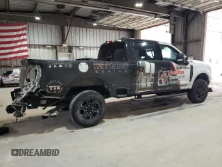 2024 Ford Super Duty F-250 SRW XL with VIN 1FT8W2BT8REC65205, listed as a Copart auction lot 46938475 with 59,686 mi miles and Salvage Title. Bid and sale history available at carsss.com. Image 3.