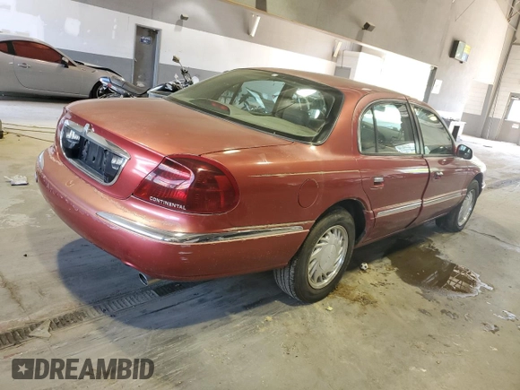 1998 Lincoln Continental with VIN 1LNFM97V6WY622919, listed as a Copart auction lot 70195324 with 219,712 mi miles and Non Repairable. Bid and sale history available at carsss.com. Image 3.