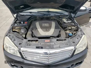 2008 Mercedes-Benz C 300 Sport z VIN WDDGF54X18R010552, wystawiony jako Copart lot #55725885 z przebiegiem 235 274 mil mil oraz Szkoda całkowita • Salvage title. Historia ofert i sprzedaży dostępna na DreamBid. Obrazek 11.