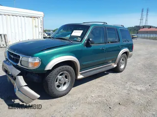 2000 Ford Explorer Eddie Bauer с VIN 1FMZU74E9YZB26239, выставлен на аукционе IAAI как лот 40233257 с пробегом 193 592 миль миль и . История ставок и продаж доступна на DreamBid. Изображение 2.