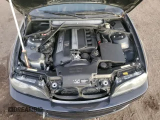 2005 BMW 3 Series 325Ci with VIN WBABW33435PL38950, listed as a Copart auction lot 82674294 with 113,157 mi miles and Salvage Title. Bid and sale history available at carsss.com. Image 12.