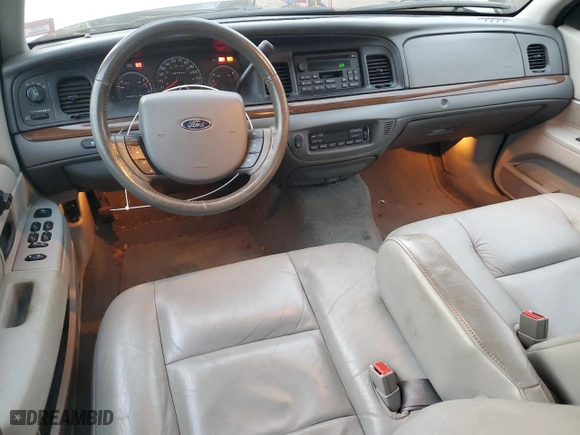 2005 Ford Crown Victoria LX with VIN 2FAFP74W55X166493, listed as a Copart auction lot 88592755 with 54,660 mi miles and Clean Title. Bid and sale history available at carsss.com. Image 8.