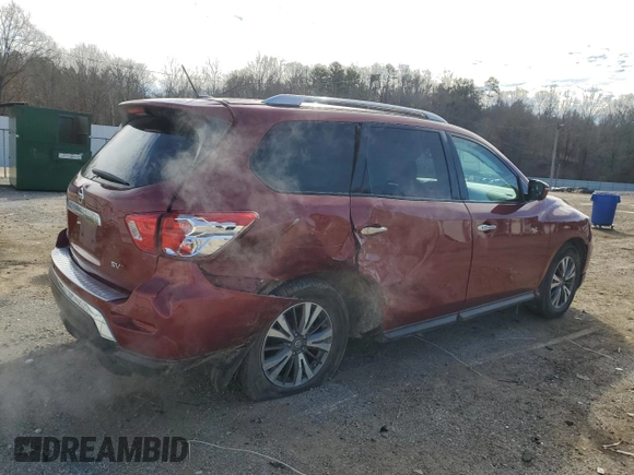 2017 Nissan Pathfinder SV z VIN 5N1DR2MN1HC695846, wystawiony jako Copart lot #45953705 z przebiegiem 135 587 mil mil oraz Szkody całkowita. Historia ofert i sprzedaży dostępna na DreamBid. Obrazek 3.