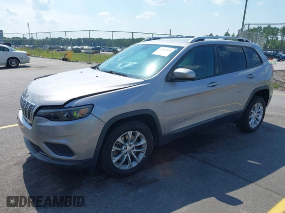 2020 Jeep Cherokee Latitude z VIN 1C4PJLCB3LD615147, wystawiony jako IAAI lot #42569825 z przebiegiem 128 952 mil mil oraz . Historia ofert i sprzedaży dostępna na DreamBid. Obrazek 19.