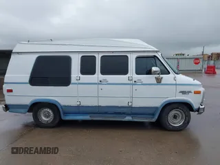1994 Chevrolet Chevy Van с VIN 1GBEG25K7RF171947, выставлен на аукционе IAAI как лот 42483170 с пробегом 173 855 миль миль и . История ставок и продаж доступна на DreamBid. Изображение 13.