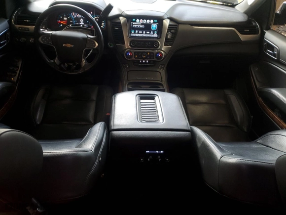 2020 Chevrolet Suburban Premier with VIN 1GNSKJKC7LR260712, listed as a Copart auction lot 45526885 with 94,786 mi miles and Salvage Title. Bid and sale history available at carsss.com. Image 8.