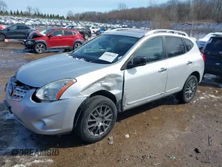 2013 Nissan Rogue SL with VIN JN8AS5MV2DW140575, listed as a IAAI auction lot 41848141 with 98,909 mi miles and . Bid and sale history available at DreamBid. Image 17.